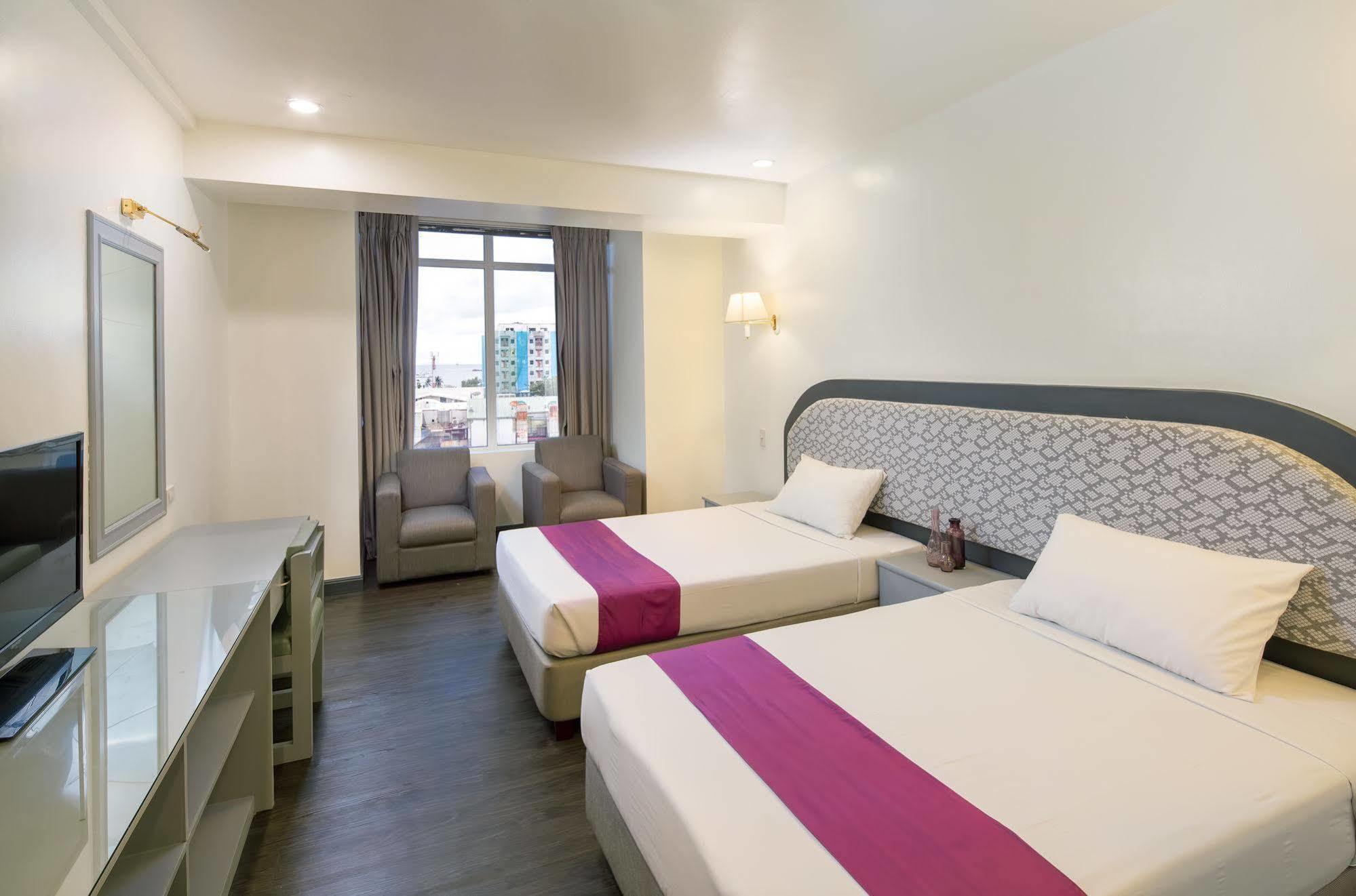 Hotel V 3*