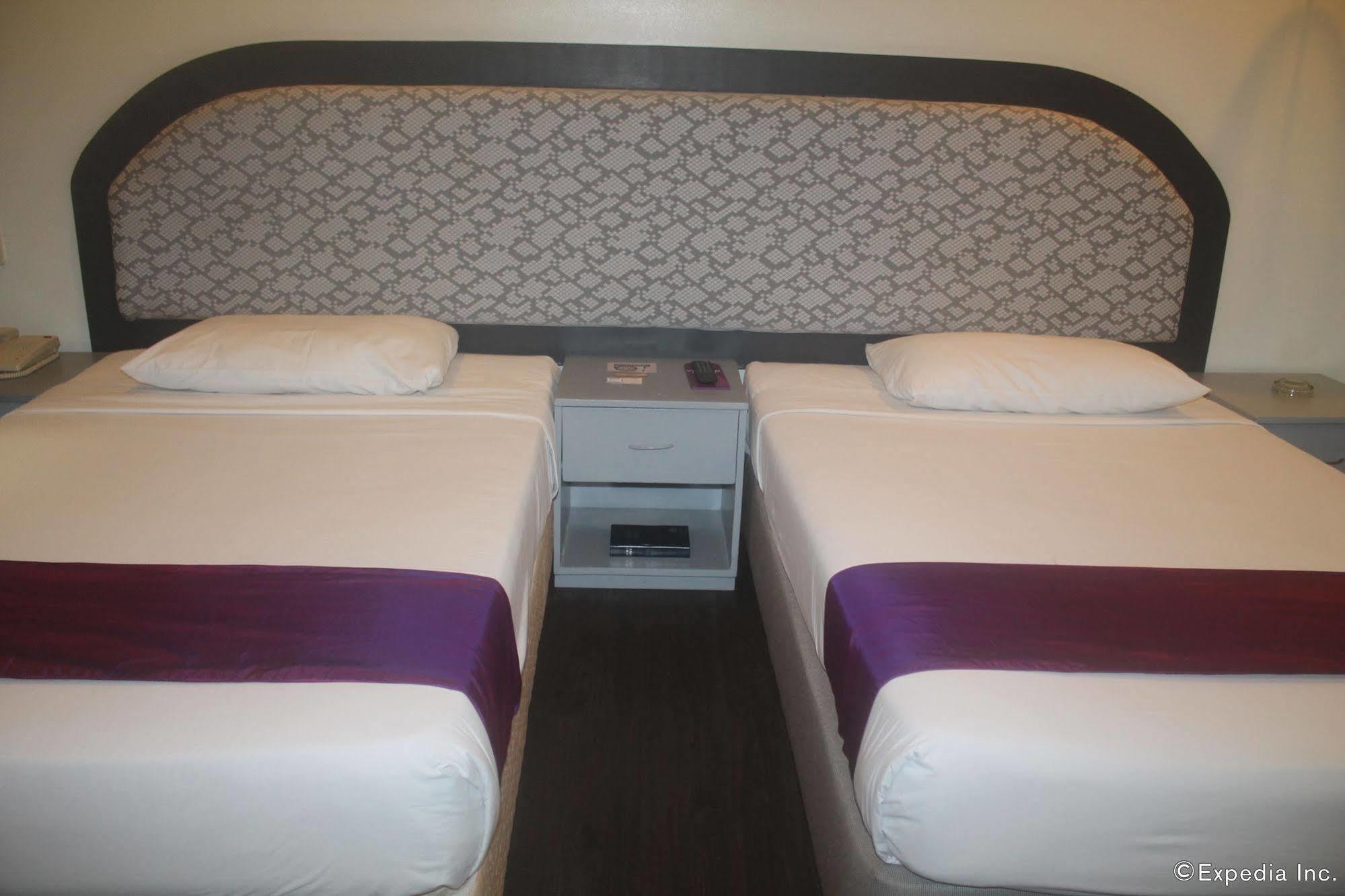 V Hotel